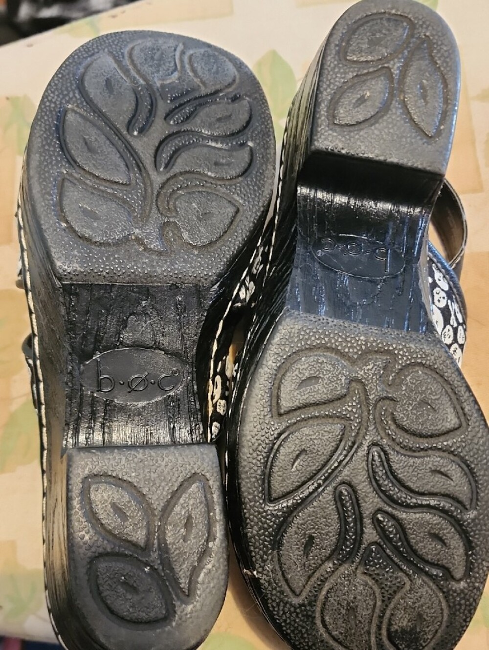 b.o.c. Black and White Skull Pattern Slip-On Clogs - Picture 3 of 5